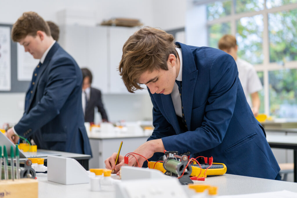 Eltham College Admissions